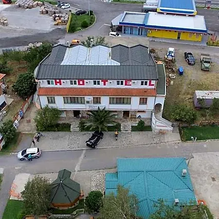 Izvor Hotel *